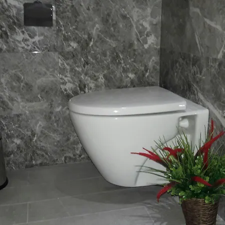 Отель Exelans 3*