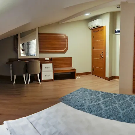 Exelans Hotel
